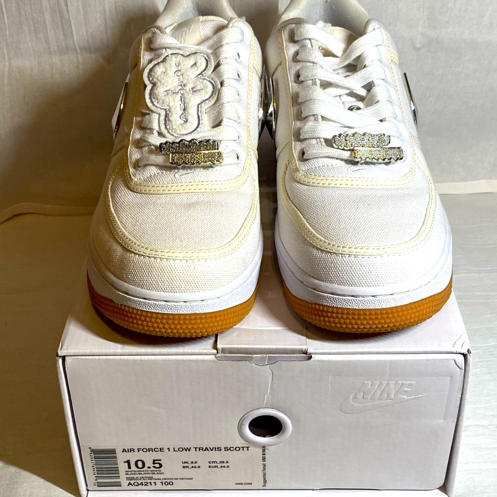 Travis Scott af100